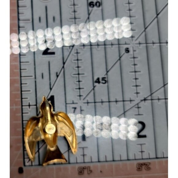 Coro Pegasus Sparrow ScrewBack Earrings Gold Tone VTG Original Hallmark 1940s - Picture 15 of 15